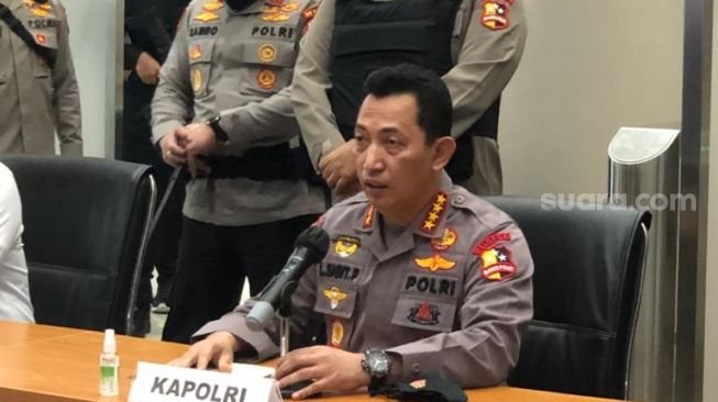 Banyak Aduan Langsung Via WA ke Kapolri, Legislator: Ini Peringatan Keras