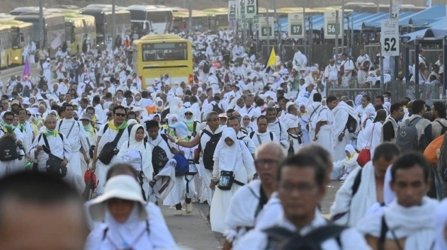 KOMISI VIII DPR RI Soroti Penyalahgunaan Status Petugas Haji Daerah oleh Pejabat