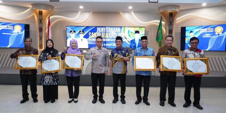 Dinas Kesehatan Pontianak Raih Predikat Tertinggi SAKIP Award 2025