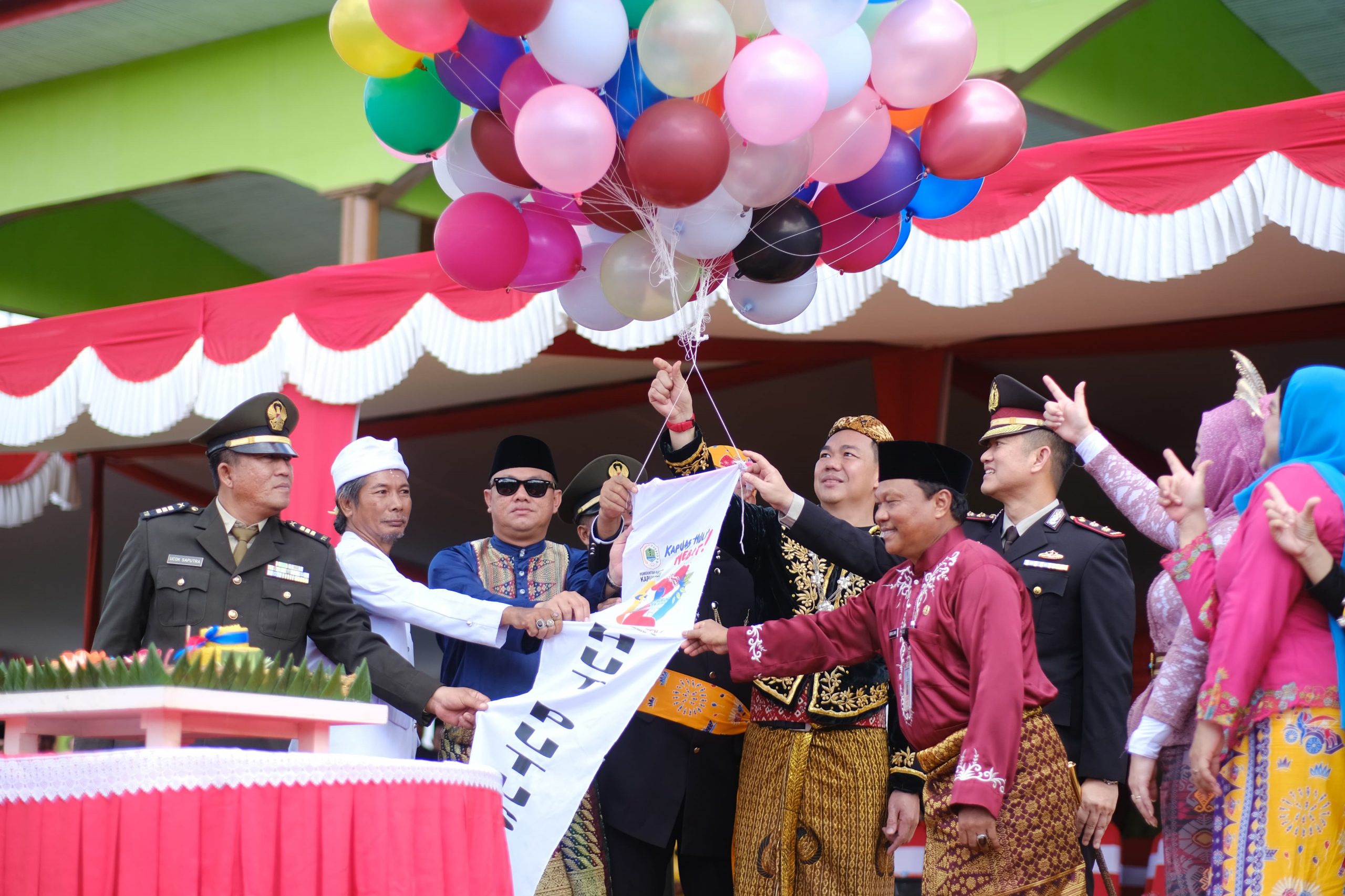 Peringati Hari Lahir Pancasila dan Hari Jadi Putussibau ke-129, Ini Pesan Bupati Fransiskus Diaan