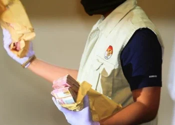 OTT KPK Amankan Kepala Daerah Tulungagung