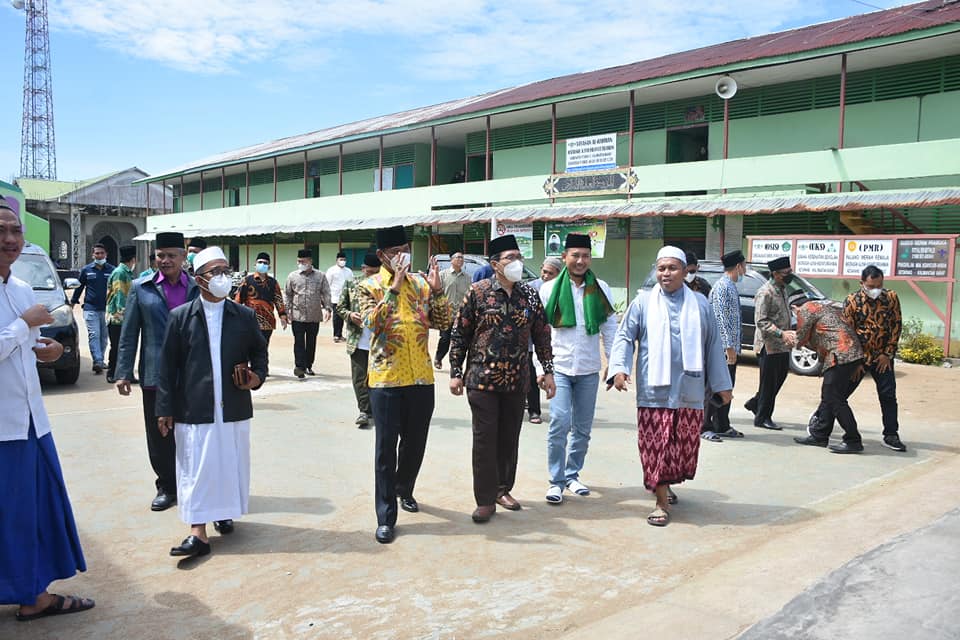 Wabup Ketapang: Ponpes Salah Satu Pusat Pembangunan Kualitas SDM