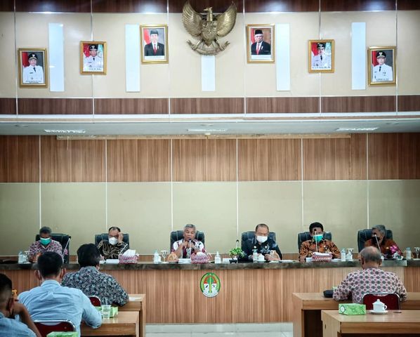 Bupati Ketapang: Kami Tak Main-main Tangani Persoalan Perkebunan Kelapa Sawit