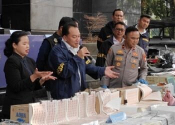 Waspada Meterai Palsu Beredar di Marketplace, Begini Cara Mudah Membedakannya