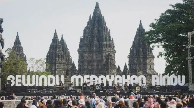 Deretan Situs Bersejarah di Indonesia Jadi Tempat Konser: Ada Candi Prambanan