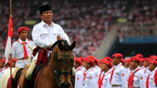 Prabowo Bisa Tetapkan Dirinya Sendiri Sebagai Capres dari Gerindra, Lalu Kenapa Tidak Kunjung Deklarasi?