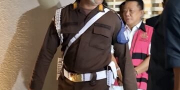 Diperiksa 10 Jam, Eks Jampidsus Febrie Adriansyah Dicecar 50 Pertanyaan