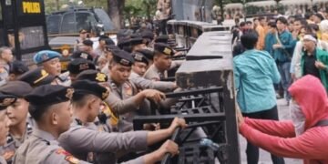 1.045 Personel Gabungan Amankan Aksi Unjuk Rasa di Gambir