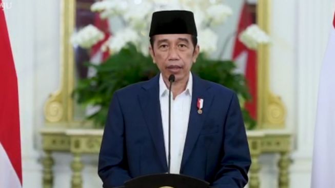 Serukan Vaksinasi ke Masyarakat, Jokowi: Jangan Ada yang Menolak!
