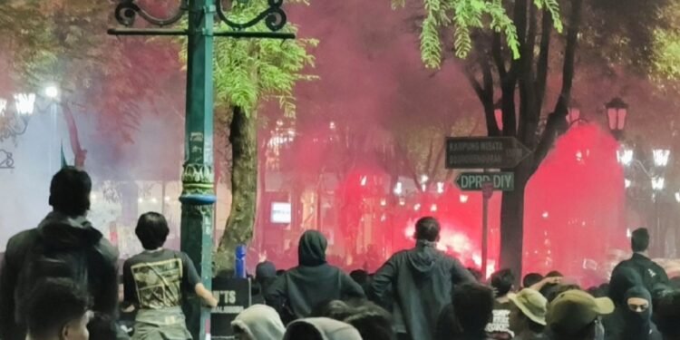 Pascakericuhan Demo Malioboro, LBH Yogyakarta Catat 26 Orang Belum Diketahui Keberadaannya