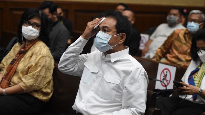 Azis Syamsuddin Divonis 3,5 Tahun Penjara, Hak Politiknya Dicabut