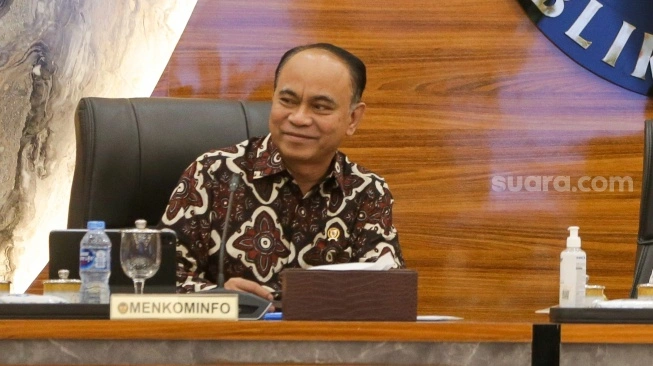 Layanan Imigrasi Gangguan, Menkominfo Akui Masalah di Pusat Data Nasional