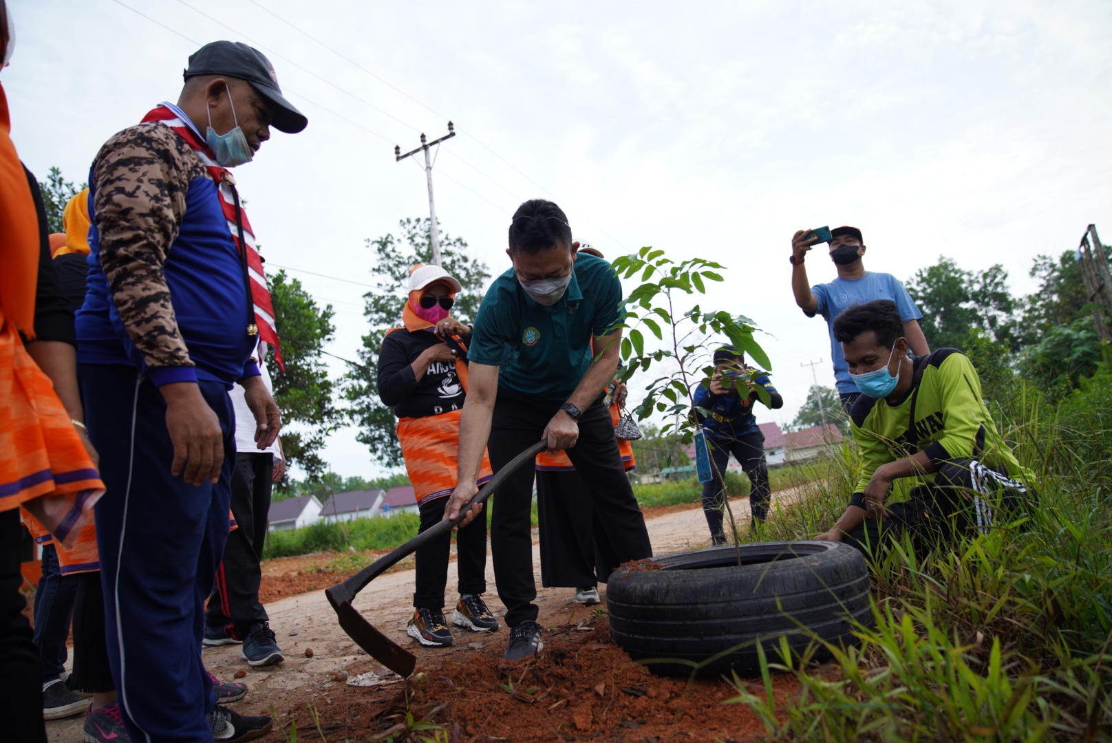 Peringati Hari Pohon Sedunia, Wali Kota Pontianak Tanam Pohon di Serdam