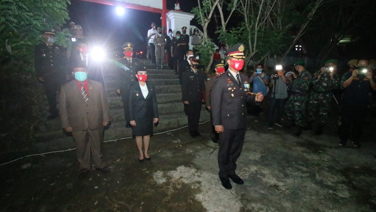 Malam Renungan Suci di Taman Makam Pahlawan Ngabang Berlangsung Khitmad