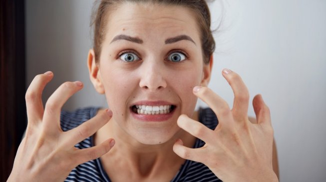 Tips Mengendalikan Emosi dari Psikolog: Jeda dan Atur Napas