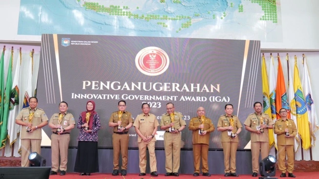 Kemendagri Beri Penghargaan Daerah Terinovatif pada Gelaran IGA 2023