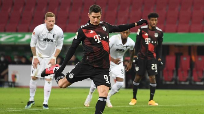 Penalti Lewandowski Menangkan Die Roten