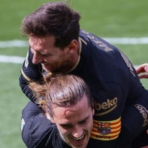 Griezmann Cetak Brace, Barcelona Raup Poin Penuh di Markas Villarreal
