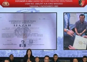 Polda Metro Sita Ijazah Jokowi, Roy Suryo Desak Gelar Perkara Khusus