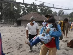 BNPB Angkut Ribuan Paket Bantuan Senilai Rp 1,1 Miliar Untuk Pengungsi Gunung Semeru