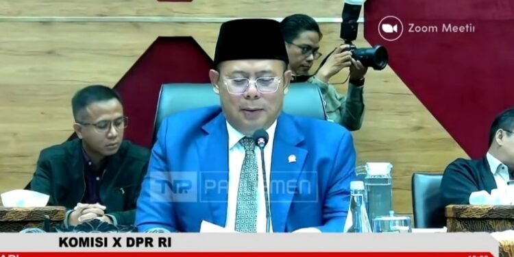 Agung Widyantoro Gantikan Hetifah sebagai Ketua Komisi X DPR RI