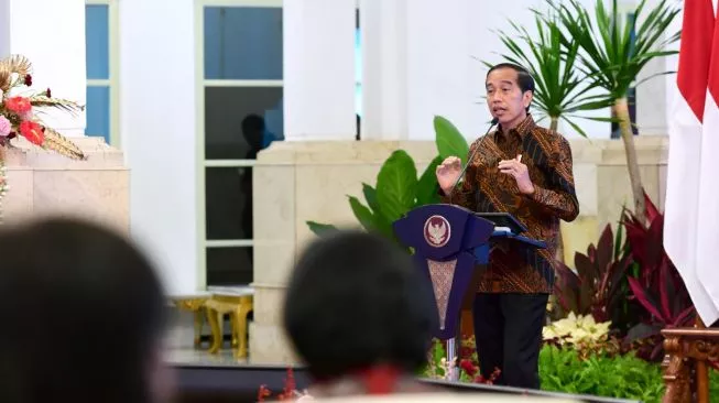 Presiden Jokowi Singgung 28 Negara Antre Jadi Pasien IMF, Bagaimana Ekonomi Indonesia