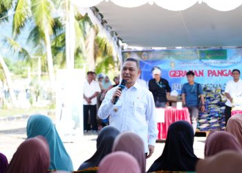 Warga Padati Gelar Pangan Murah Pemprov Kalbar di Kayong Utara