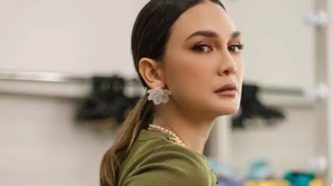 Beredar Link YouTube Klaim Luna Maya Hamil Anak Kembar, Ini Faktanya