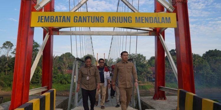 Jembatan Gantung Ariung Mendalam Selesai Dibangun, Bupati Kapuas Hulu Apresiasi Dukungan Pemerintah Pusat