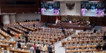 Kritik DPR, Ray Rangkuti Hidupkan Kembali Istilah 5D Era Orde Baru