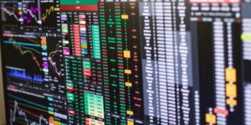 IHSG Diprediksi Bergerak Terbatas Awal Pekan, Investor Cermati Suku Bunga The Fed dan Data Ekonomi