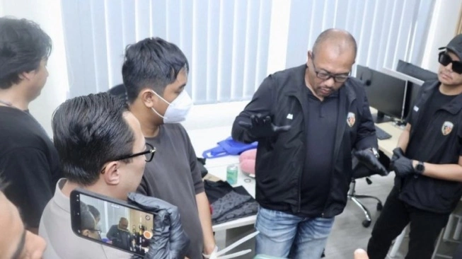 Parah, 10 Pegawai Komdigi Bekingi Bisnis Judi Online di Bekasi