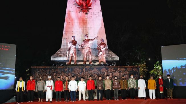 Ribuan Warga Solo Peringati Kelahiran Pancasila, Gelar Umbul Dunga untuk Indonesia