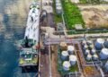 Harga Minyak Dunia Tembus US$90 per Barel Usai Serangan AS ke Iran