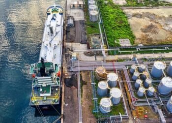 Harga Minyak Dunia Tembus US$90 per Barel Usai Serangan AS ke Iran