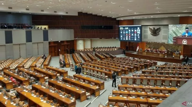 Ini Daftar Fraksi Partai Pendukung RUU Polri dan RUU Penyiaran