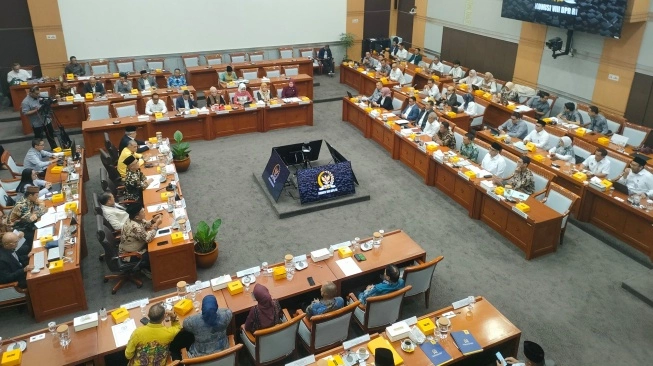 Revisi UU Disahkan, BPH Resmi Jadi Kementerian Haji dan Umrah