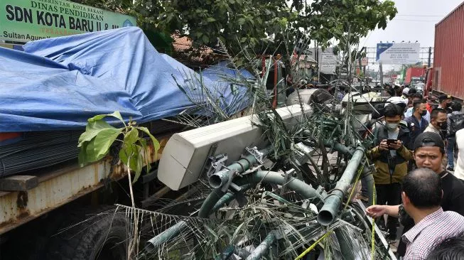 Update Kecelakaan Truk di Bekasi Makan Korban 11 Orang Tewas