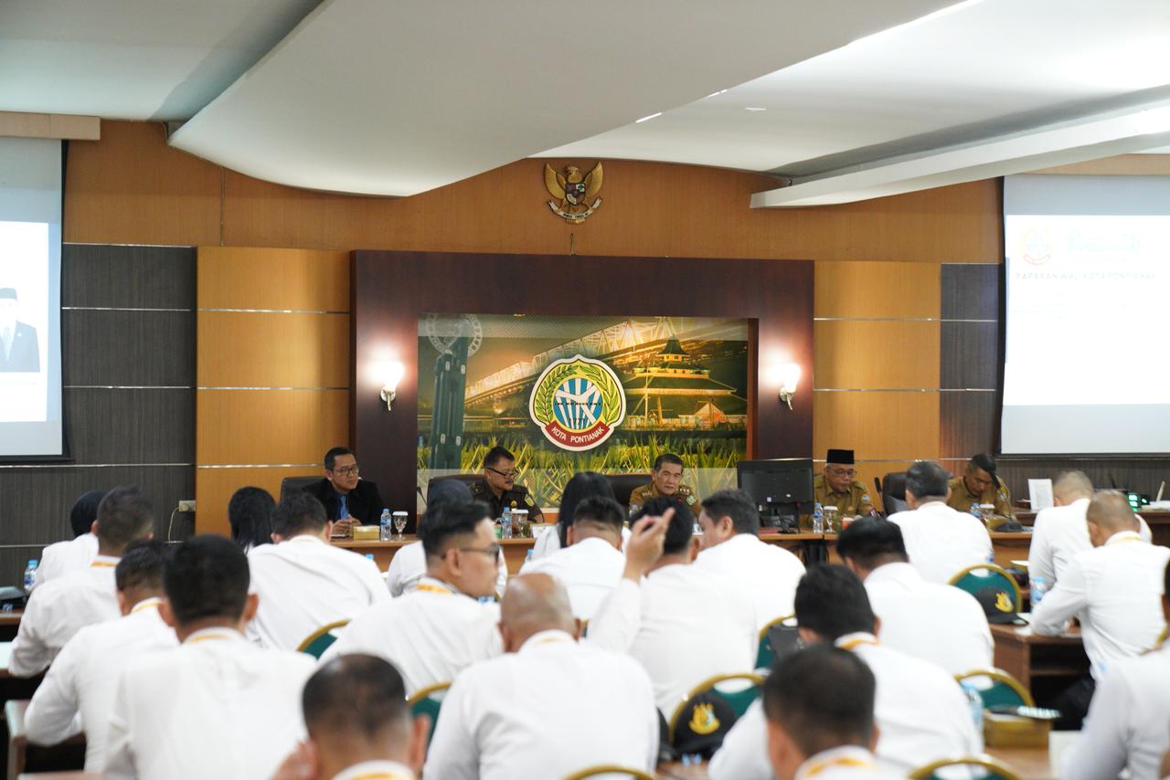 Peserta PKP Kejaksaan Studi Lapangan ke Pemkot Pontianak