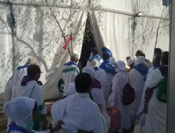 Jemaah Haji Indonesia Mulai Menempati Tenda di Arafah