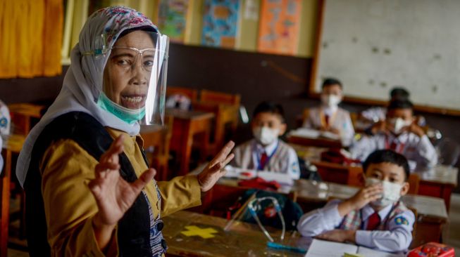 Survei P2G: Mayoritas Ortu Masih Ingin Anaknya Belajar di Sekolah Meski Pandemi Menggila