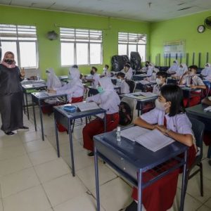 SKB 4 Menteri Putuskan Buka Sekolah Dengan Prokes Ketat Mulai Juli 2021