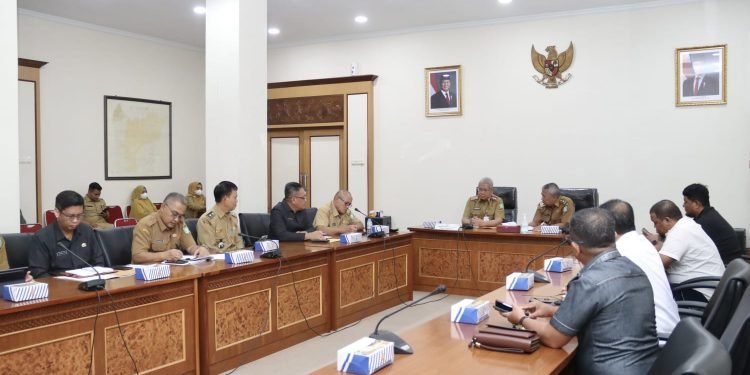 Kalbar Bentuk Tim Pengawas BBM Subsidi, Libatkan Sopir Truk dan Organda