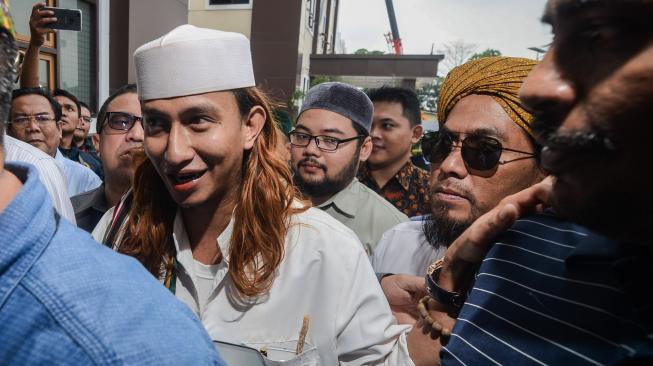 Polda Jabar Tetapkan Habib Bahar Tersangka dan Langsung Ditahan