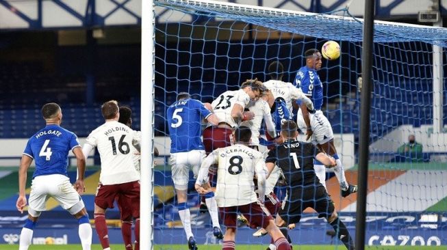 Liga Inggris: The Toffees Kalah 1-2 di Kandang
