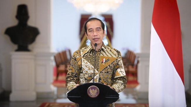 Resmi! Jokowi Cabut Perpres Investasi Miras