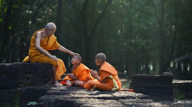 Biksu di Myanmar Desak Junta Militer Akhiri Kekerasan