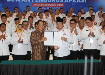 Mendagri Kukuhkan Pengurus APKASI 2025–2030, Bupati Kapuas Hulu Jabat Wakil Bendahara Umum
