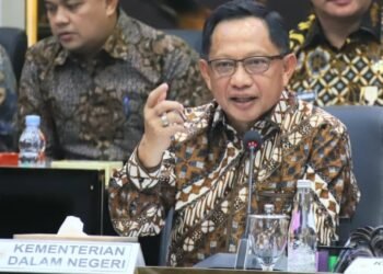 Mendagri Minta Pemda Efisiensi APBD sebelum Mengaku Tak Mampu Bayar Gaji PPPK