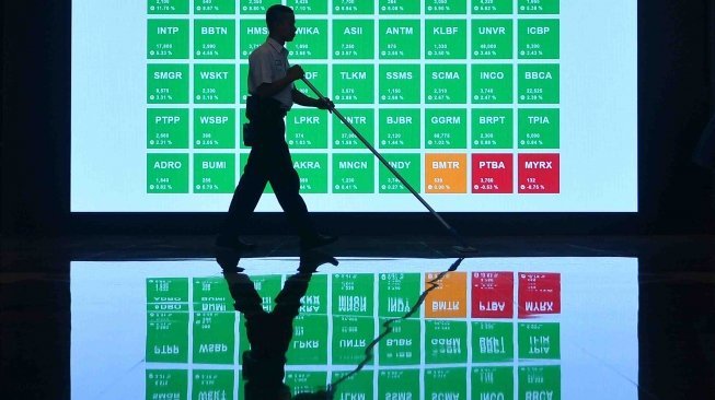 Jelang Akhir Pekan, 195 Saham Menguat IHSG Naik ke Level 6.150
